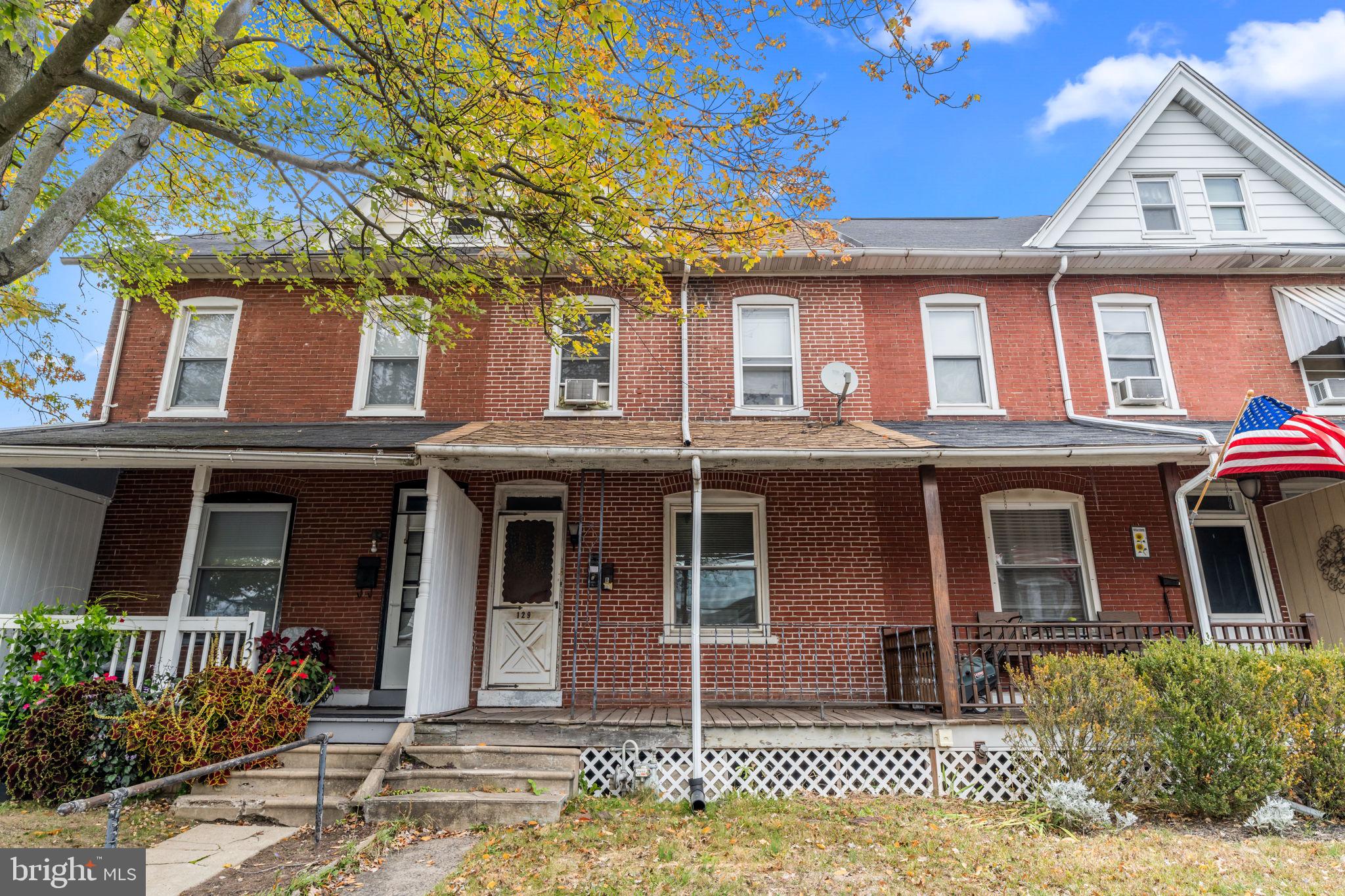 129 5th Lansdale, PA 19446 - Photo 2 of 8 front view of a house