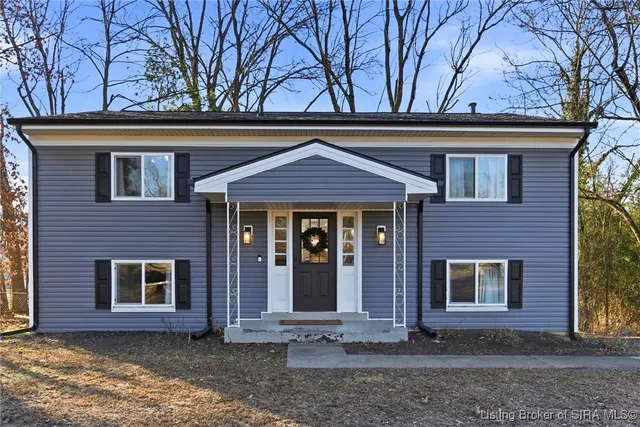 $255,000 | 701 Cherokee Drive, New Albany, IN 47150