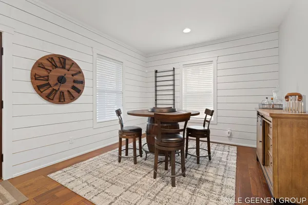 $825,000 | 140 West 10th Street, Holland, MI 49423