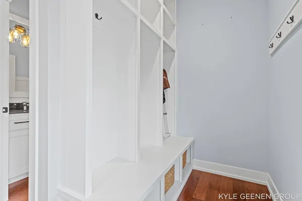 $825,000 | 140 West 10th Street, Holland, MI 49423