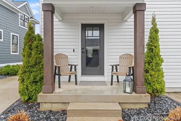 $825,000 | 140 West 10th Street, Holland, MI 49423