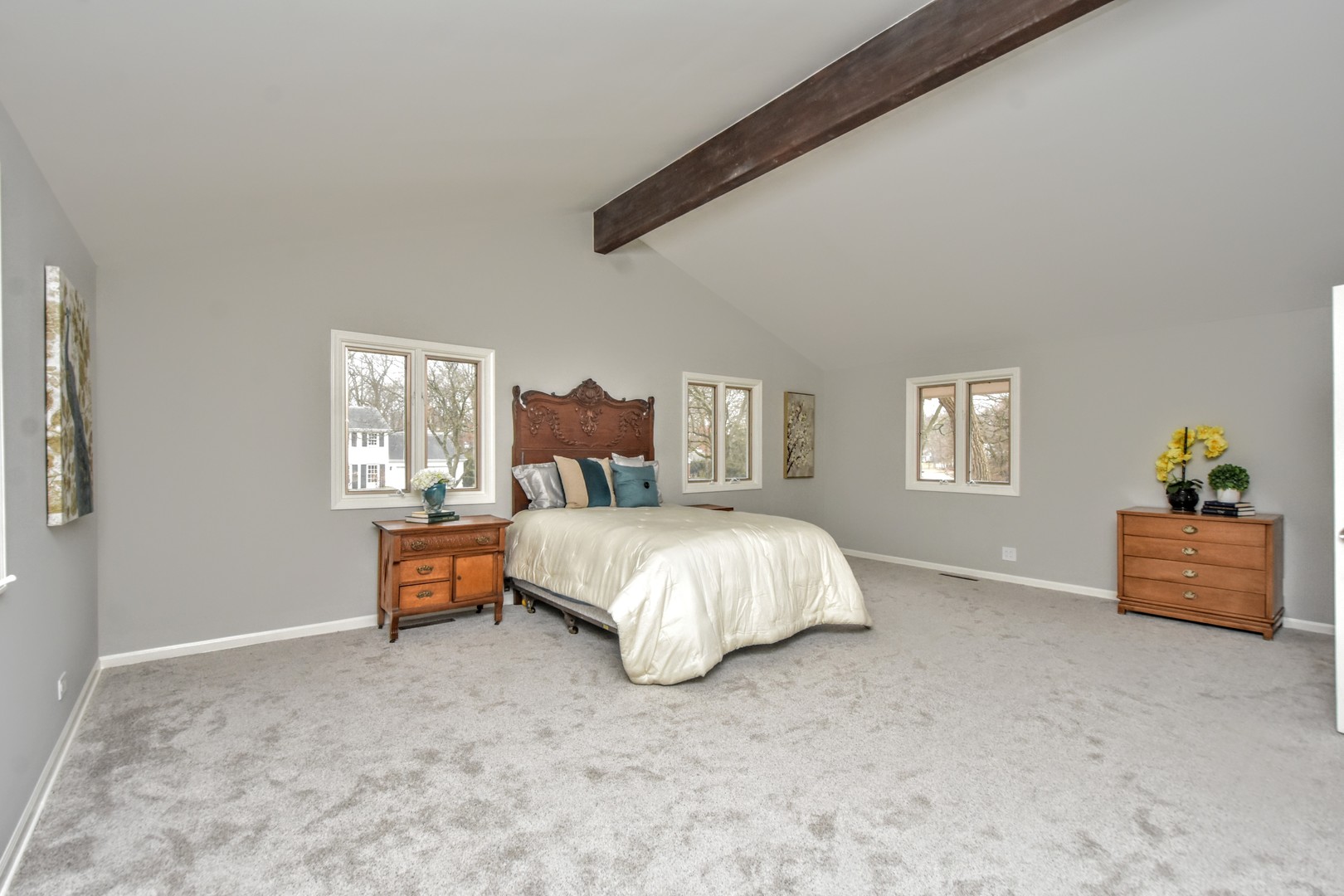 793 Cherokee Road Lake Forest, IL 60045 - Photo 24 of 39 a bed room with a bed and a window