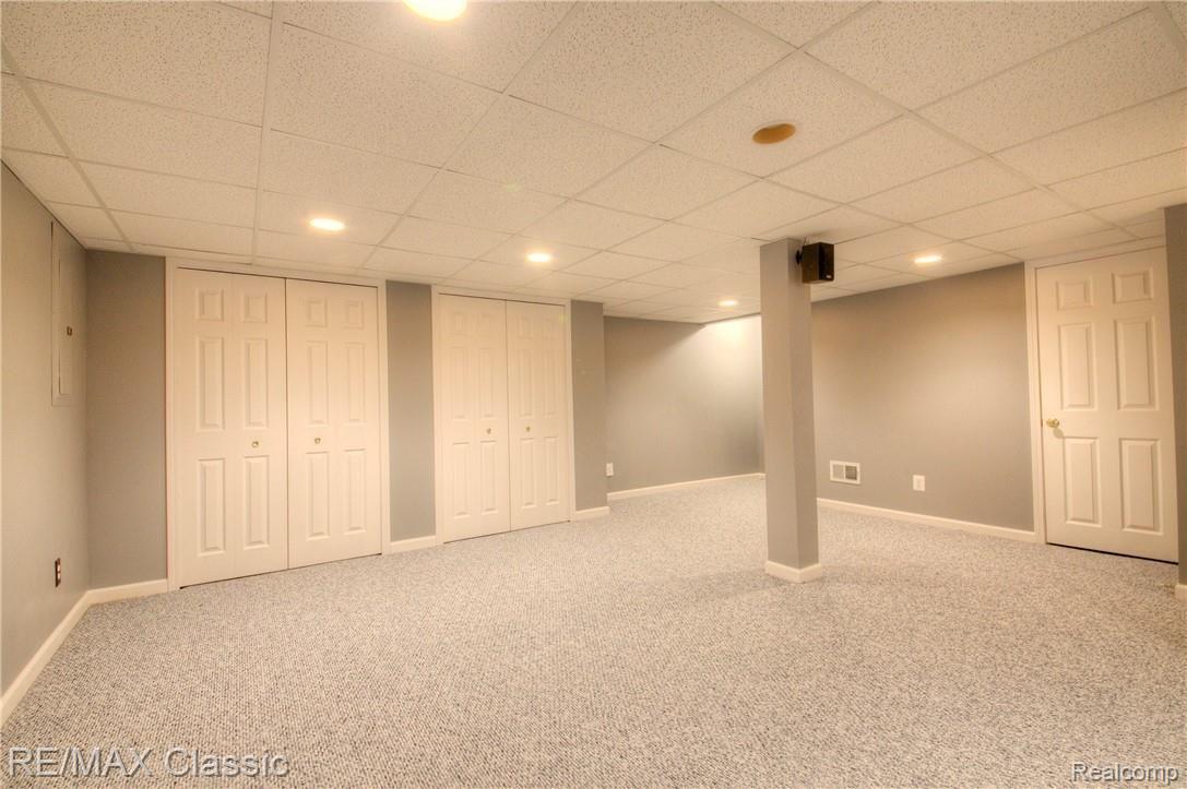 2366 Chestnut Bend Howell, MI 48855 - Photo 48 of 51 930A3496_7_8.jpg