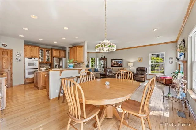 $448,900 | 4051 Willow View Drive, Lake In The Hills, IL 60156