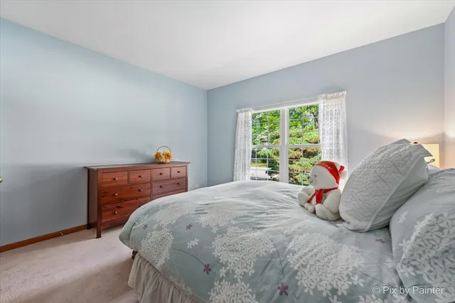 $448,900 | 4051 Willow View Drive, Lake In The Hills, IL 60156