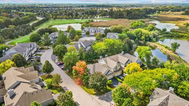 $448,900 | 4051 Willow View Drive, Lake In The Hills, IL 60156