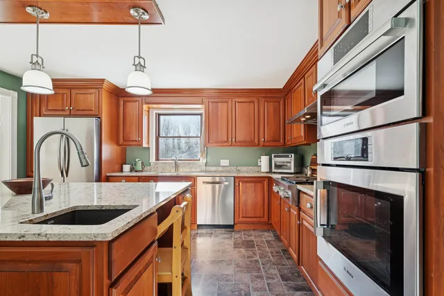 $515,000 | 142 Rocky Lane, Wells River, VT 05081