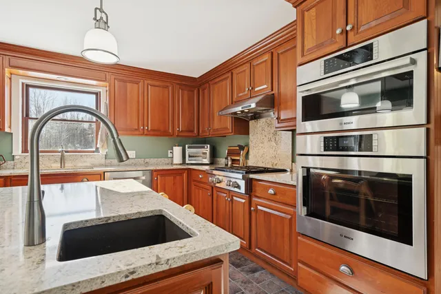 $515,000 | 142 Rocky Lane, Wells River, VT 05081