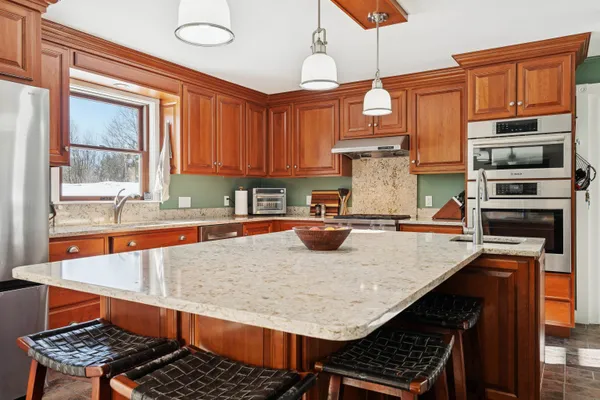 $515,000 | 142 Rocky Lane, Wells River, VT 05081