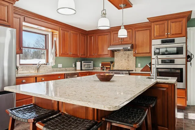 $515,000 | 142 Rocky Lane, Wells River, VT 05081