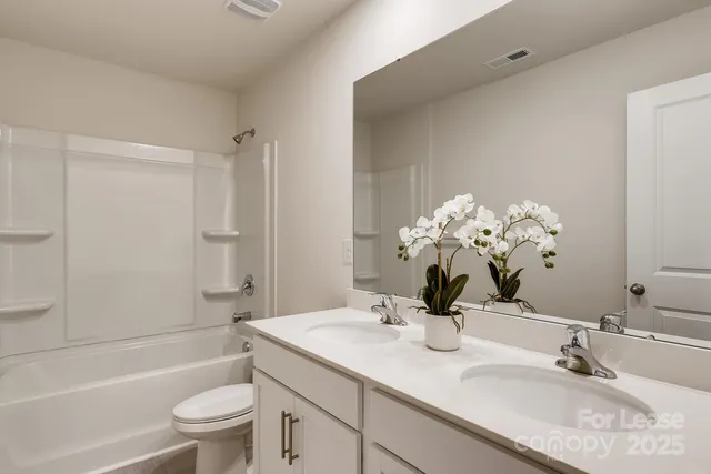 $2,100 | 137 Gray Willow Street, Mooresville, NC 28117