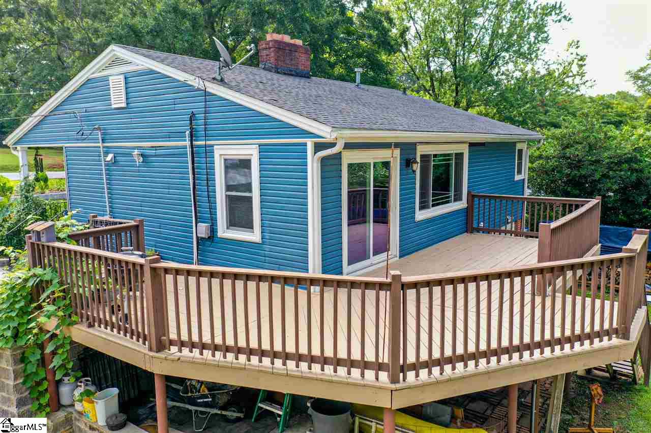 104 Robin Hood Road Greenville, SC 29607 - Photo 15 of 24