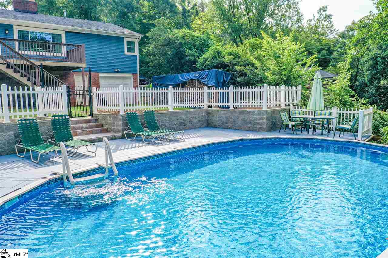 104 Robin Hood Road Greenville, SC 29607 - Photo 23 of 24