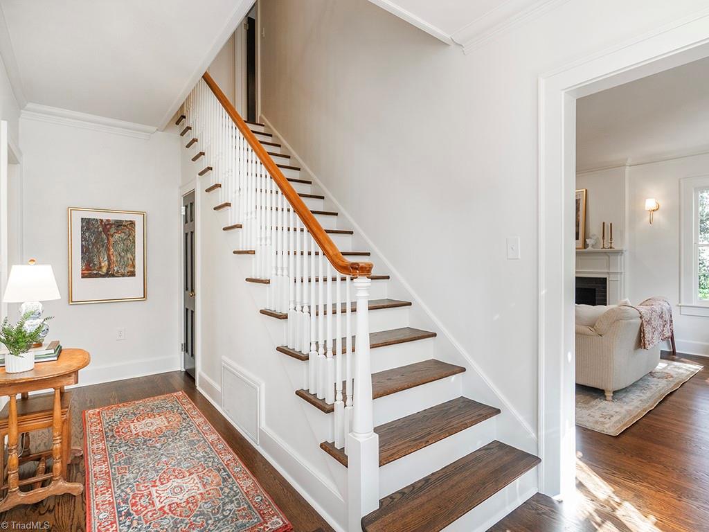 808 West Willowbrook Drive Burlington, NC 27215 - Photo 6 of 36