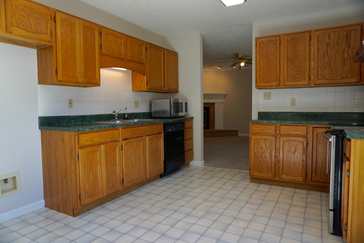 1617 Cheney Road Knoxville, TN 37922 - Photo 10 of 39 Gallery Image 10
