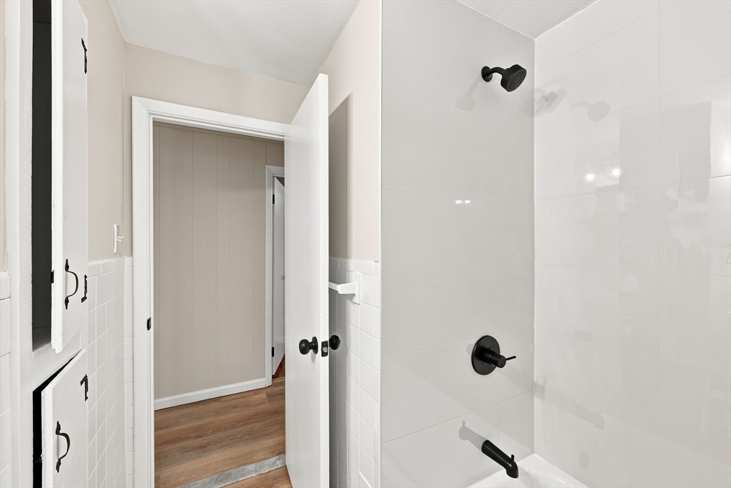 46 Kay Street Springfield, MA 01109 - Photo 22 of 41 Gallery Image 22