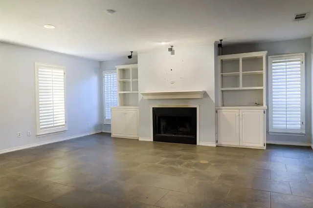 $3,800 | 740 Peavy Road, Dallas, TX 75218