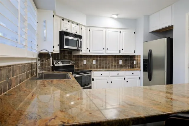 $3,800 | 740 Peavy Road, Dallas, TX 75218