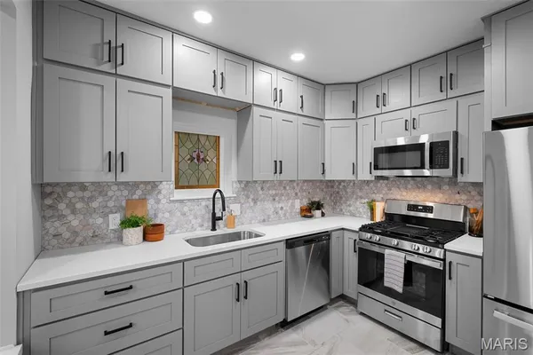 $529,900 | 2406 South 13th Street, St. Louis, MO 63104