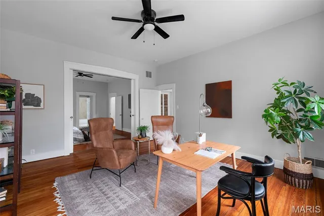 $560,000 | 2406 South 13th Street, St. Louis, MO 63104