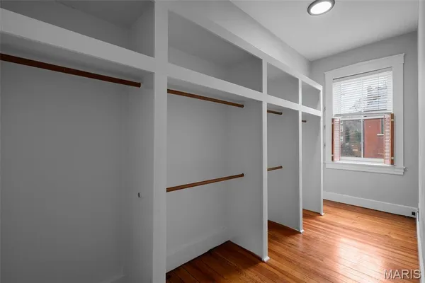 $529,900 | 2406 South 13th Street, St. Louis, MO 63104