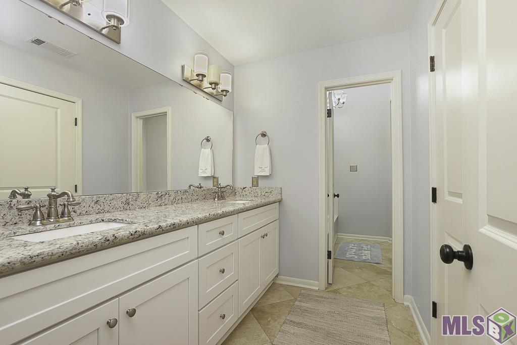 11941 Mirkwood Avenue Baton Rouge, LA 70810 - Photo 15 of 23