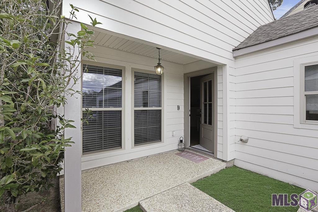 11941 Mirkwood Avenue Baton Rouge, LA 70810 - Photo 2 of 23