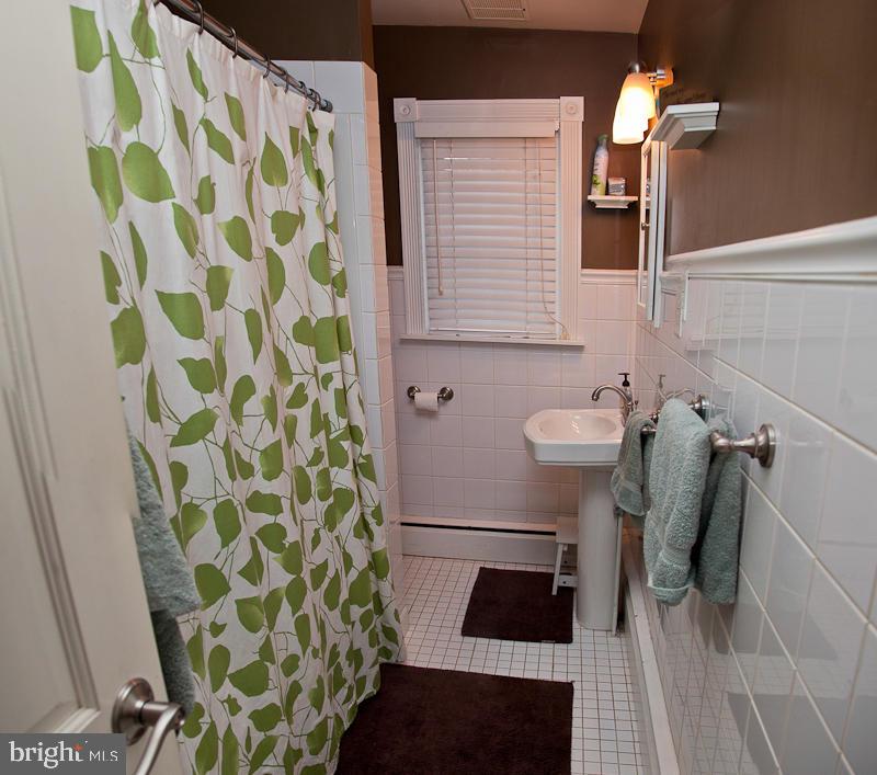 921 Rohrerstown Road Lancaster, PA 17601 - Photo 20 of 26 Gallery Image 20