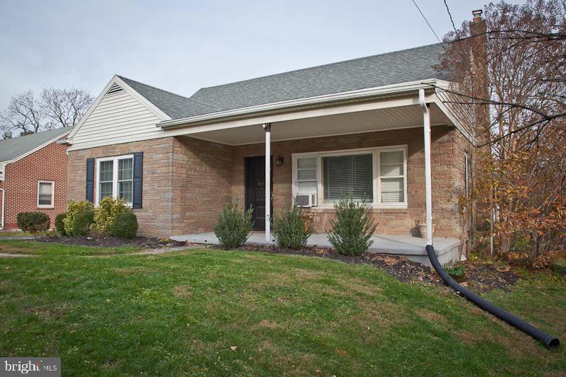 921 Rohrerstown Road Lancaster, PA 17601 - Photo 4 of 26 Gallery Image 4
