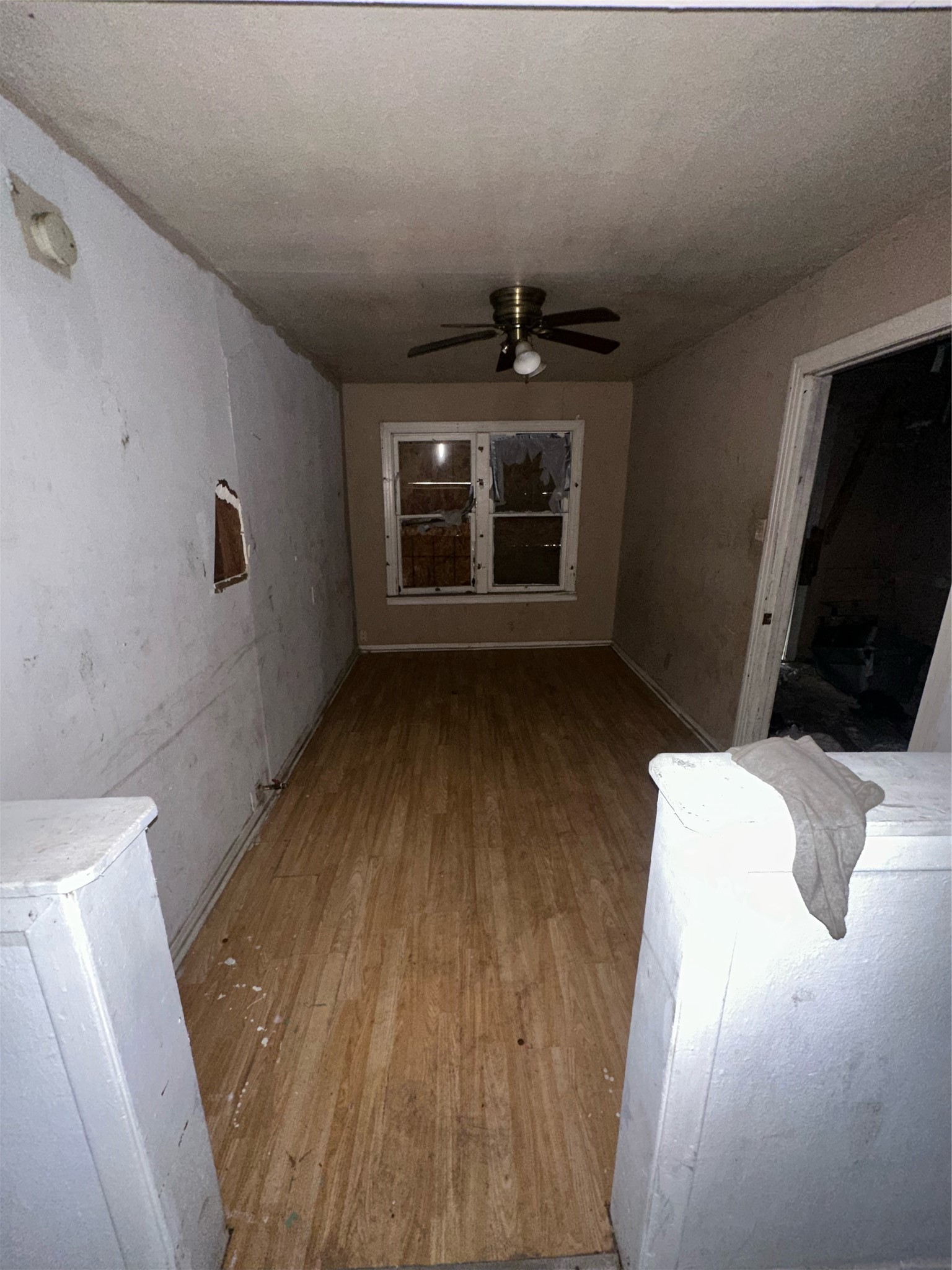 5020 Fitch Street Houston, TX 77016 - Photo 16 of 18 a view of entryway with wooden floor