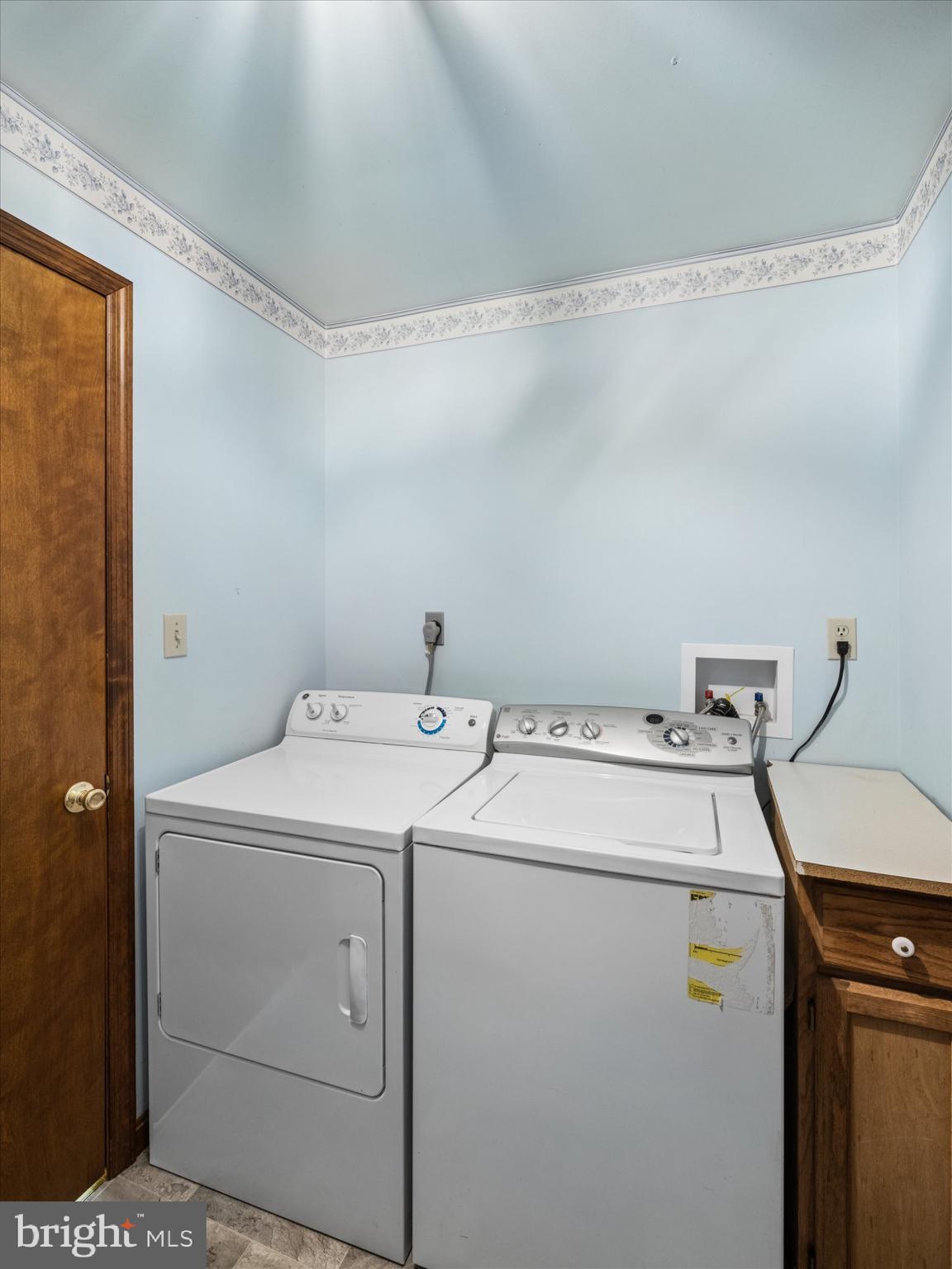 2843 Flowing Springs Road Spring City, PA 19475 - Photo 16 of 25 Laundry Room
