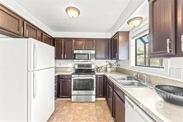 $2,100 | 2481 West Rebecca Way, Meridian, ID 83646