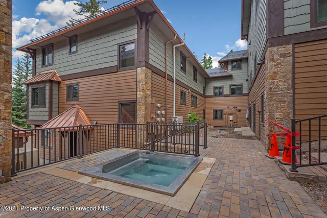 $30,000 | 650 South Monarch Street, Unit 6, Aspen, CO 81611