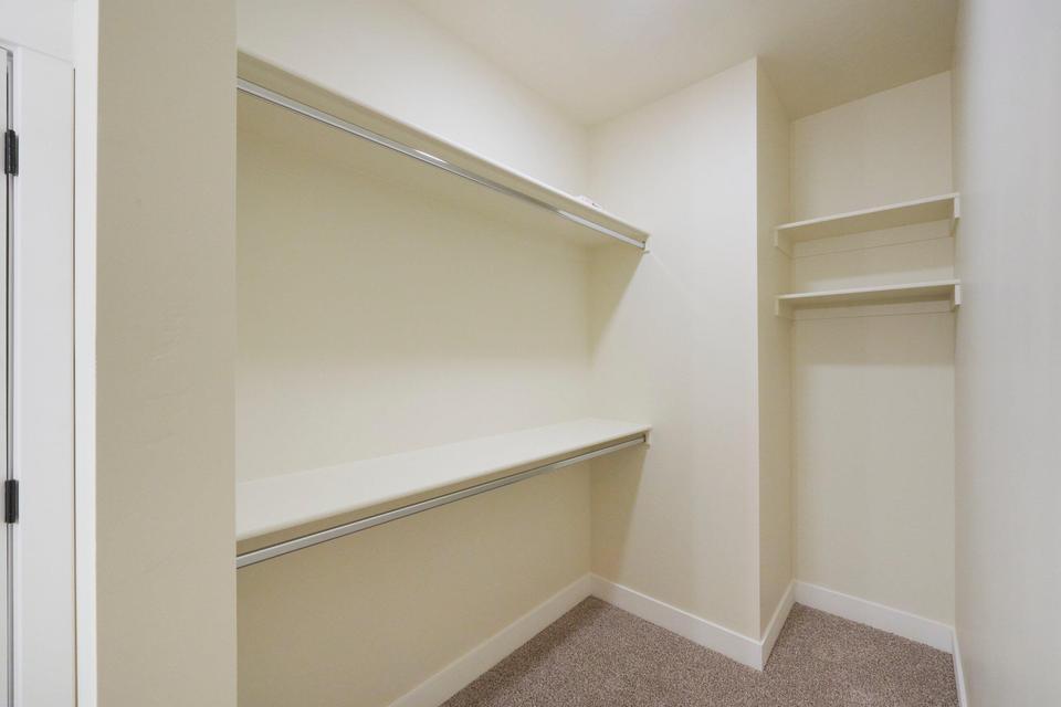 2473 North Kings Road Cedar City, UT 84721 - Photo 14 of 26 20260202234325423785000000-o