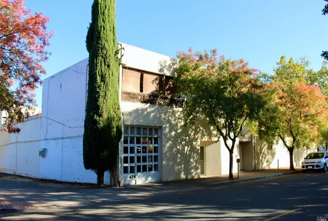 $740,000 | 290 Seminary Avenue, Ukiah, CA 95482