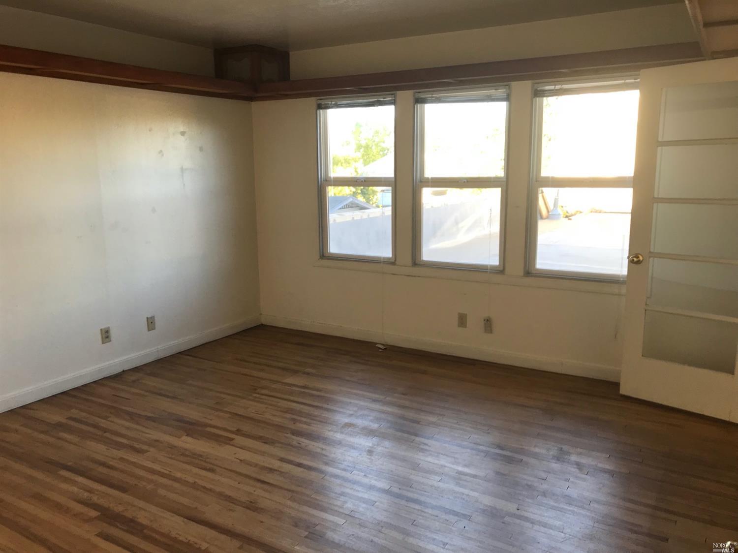 290 Seminary Avenue Ukiah, CA 95482 - Photo 11 of 15