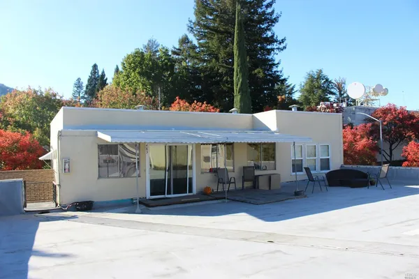 $740,000 | 290 Seminary Avenue, Ukiah, CA 95482