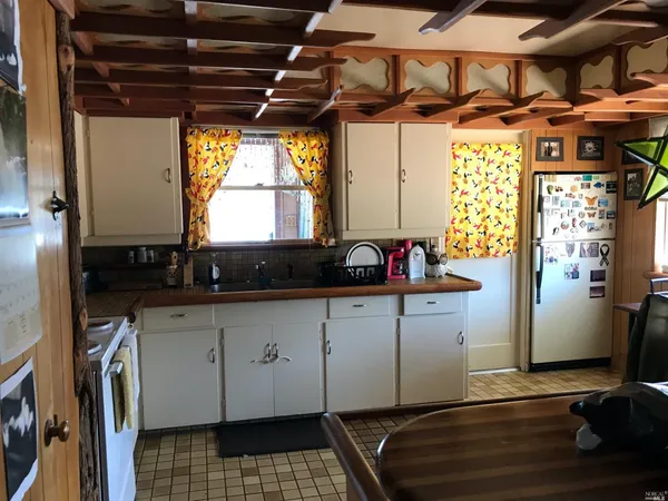 $740,000 | 290 Seminary Avenue, Ukiah, CA 95482