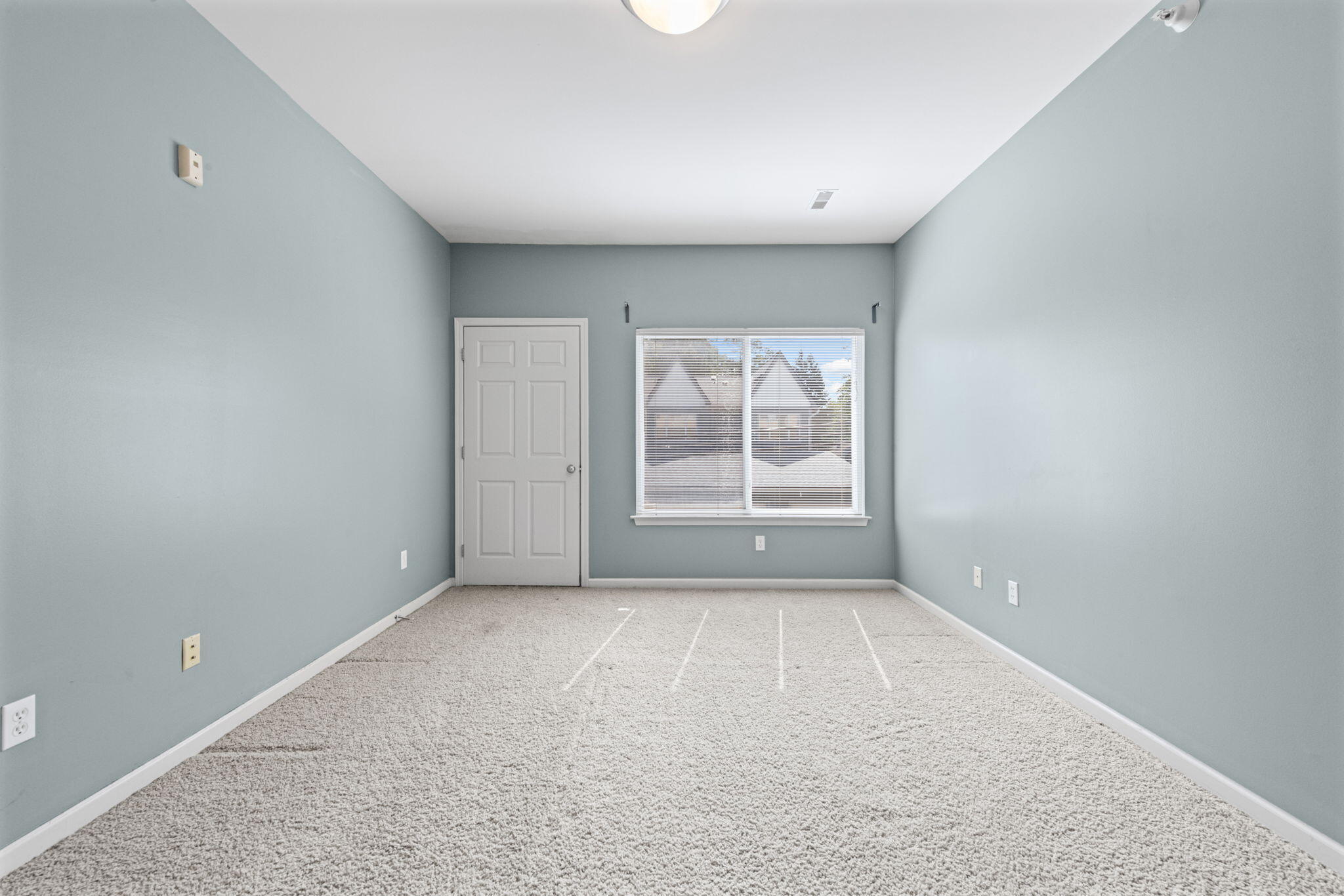 3326 Hilton Road Ferndale, MI 48220 - Photo 9 of 34 17-web-or-mls-3326-hilton-rd