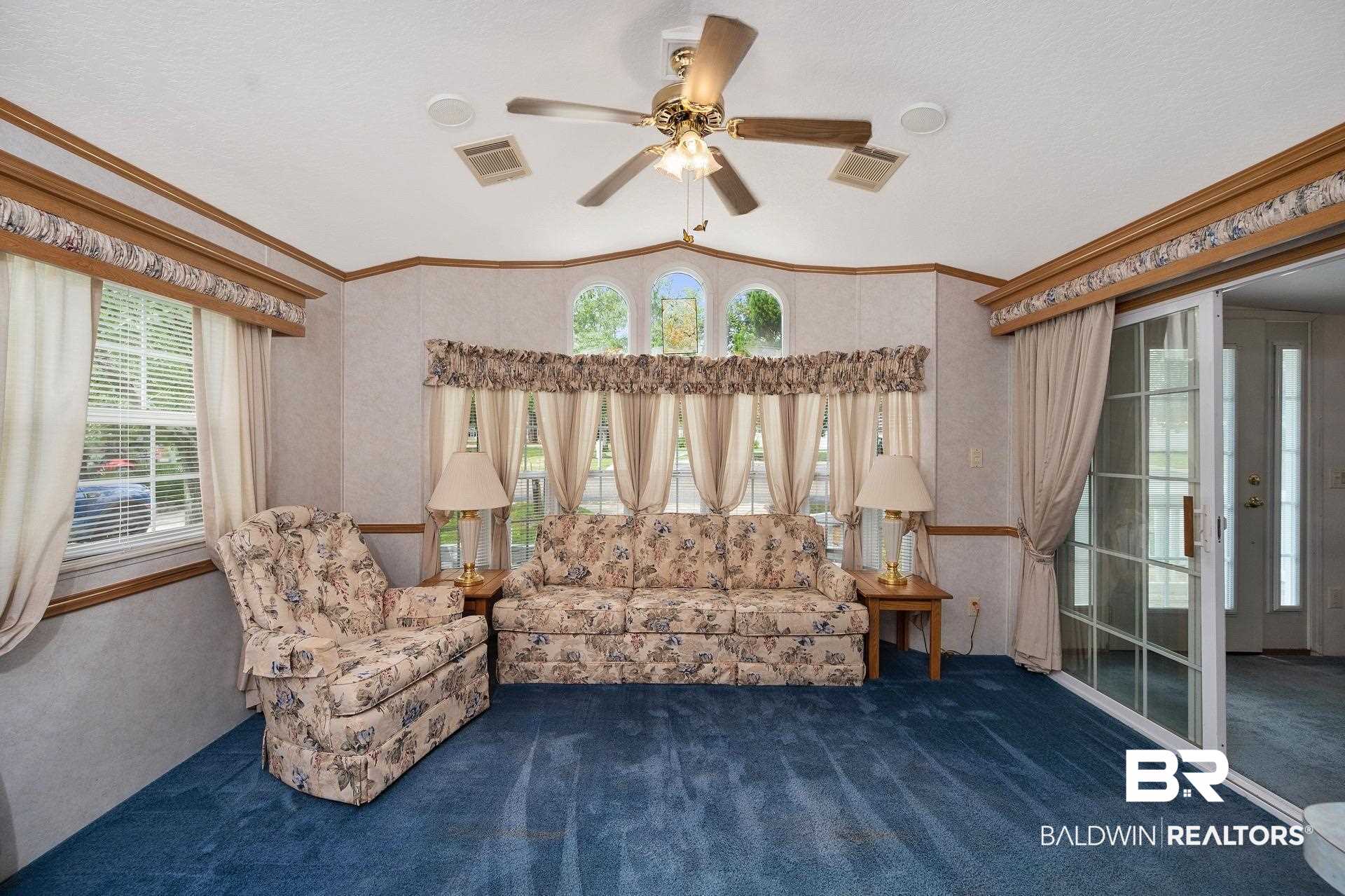 24711 County Road 20, Unit A6 Elberta, AL 36530 - Photo 4 of 23 Living Room