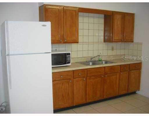 1384 Ardmore Road Groveland, FL 34736 - Photo 1 of 1 Kitchen