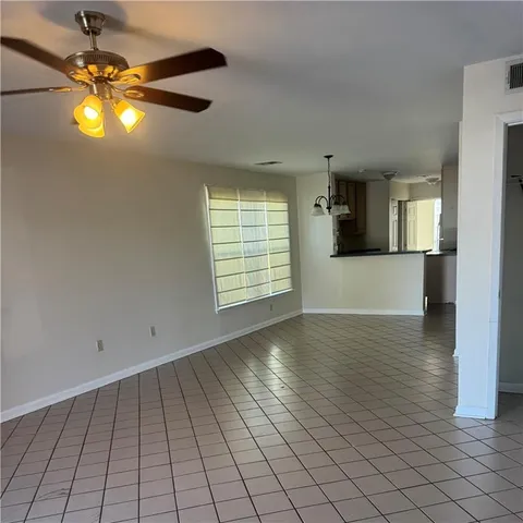 $1,975 | 4526 Belle Drive, Metairie, LA 70006