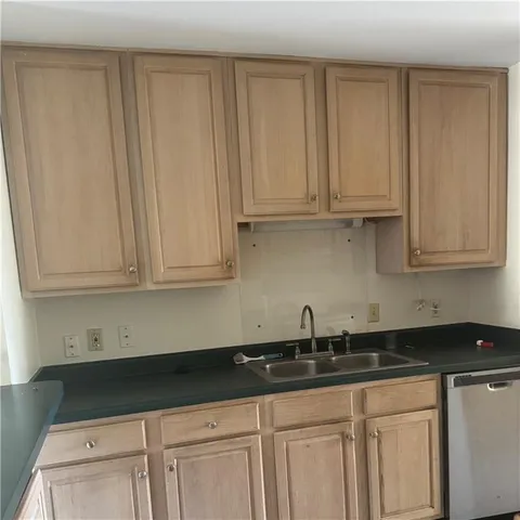 $1,975 | 4526 Belle Drive, Metairie, LA 70006