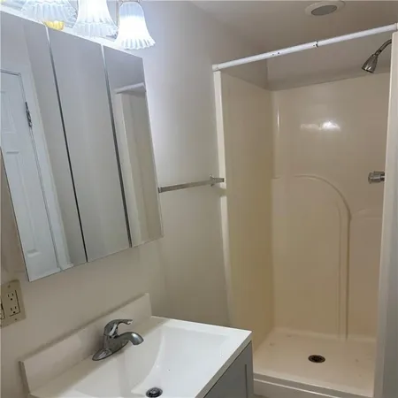 $1,875 | 4526 Belle Drive, Metairie, LA 70006