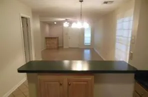 $1,975 | 4526 Belle Drive, Metairie, LA 70006