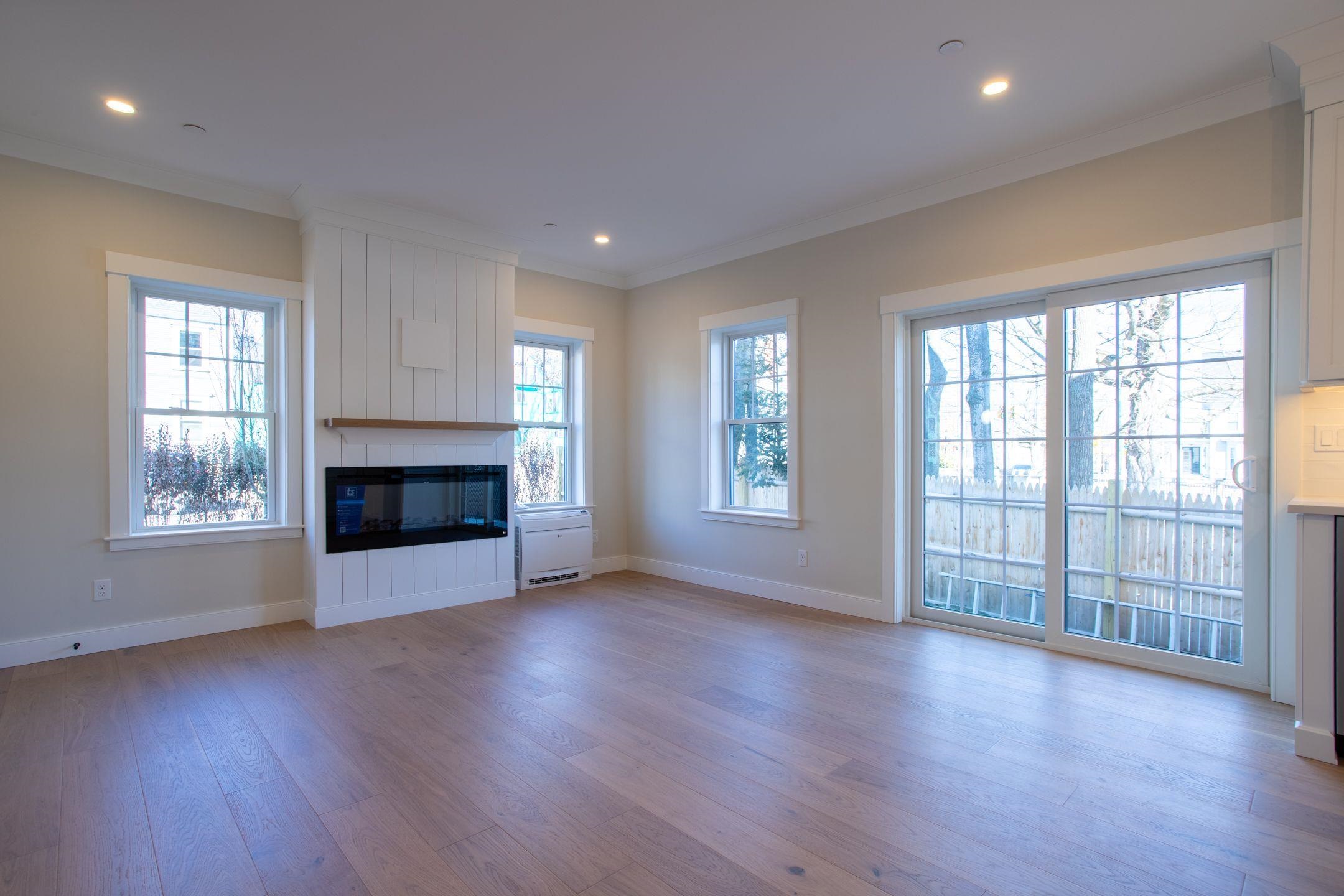 136 Locust Street, Unit 101 Dover, NH 03820 - Photo 17 of 47