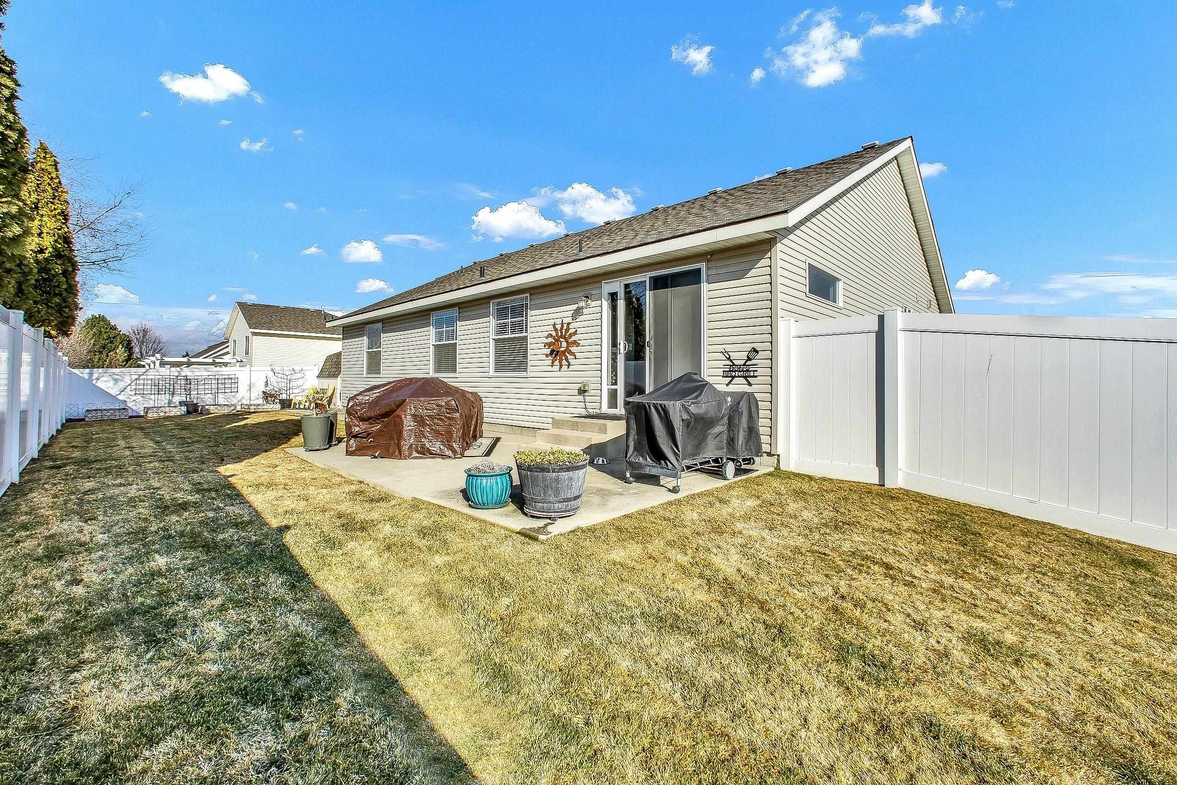 626 South Holiday Road Spokane Valley, WA 99016 - Photo 28 of 33
