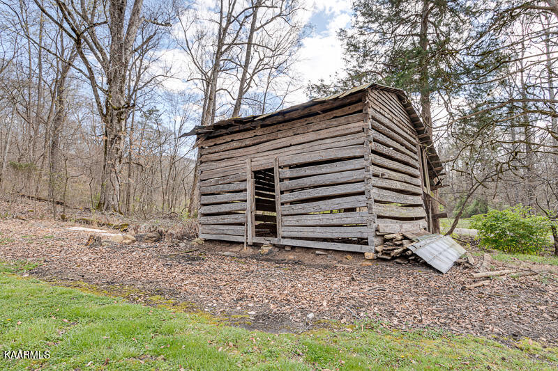 1310 Lark Road Newport, TN 37821 - Photo 49 of 60 outbuilding