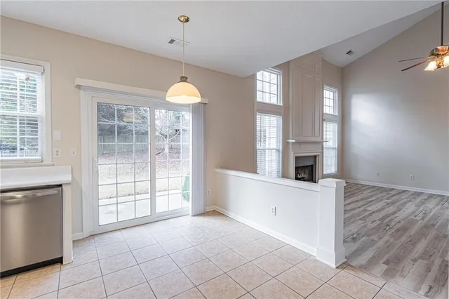 $2,550 | 11650 Bentham Court, Alpharetta, GA 30005