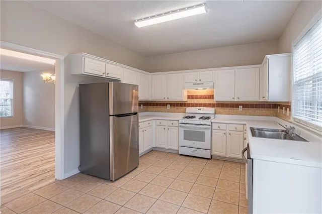 $2,550 | 11650 Bentham Court, Alpharetta, GA 30005